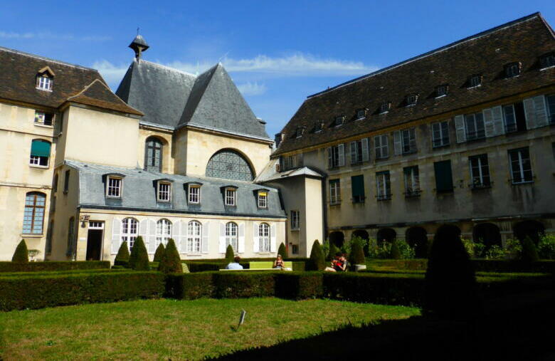 Abbaye de Eyres-Moncube