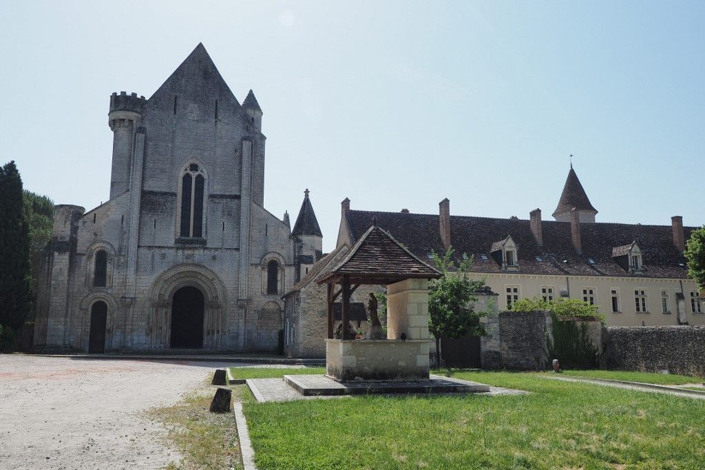Abbaye de Kerbénéat