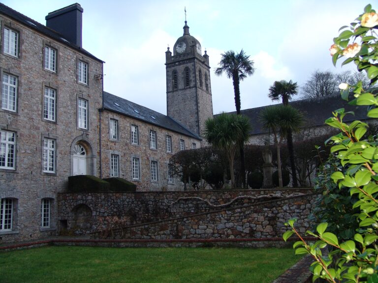 Abbaye de Bricquebec